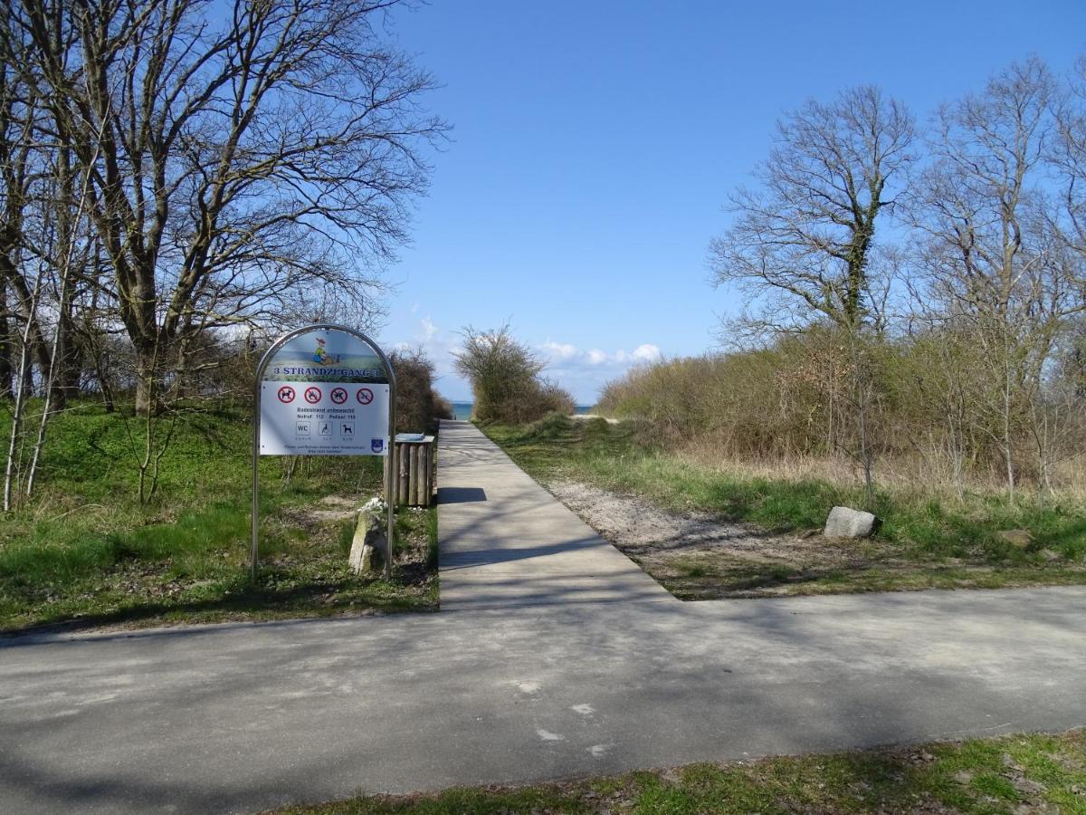 Ferienhaus Ostseeblick Hohen Schoenberg Exterior foto